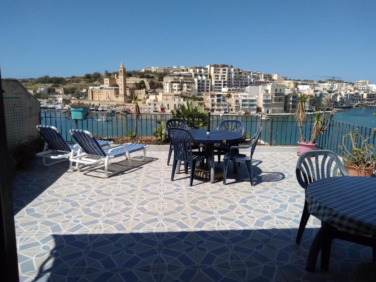 Seafront Akwador Hotell Marsaskala Exteriör bild